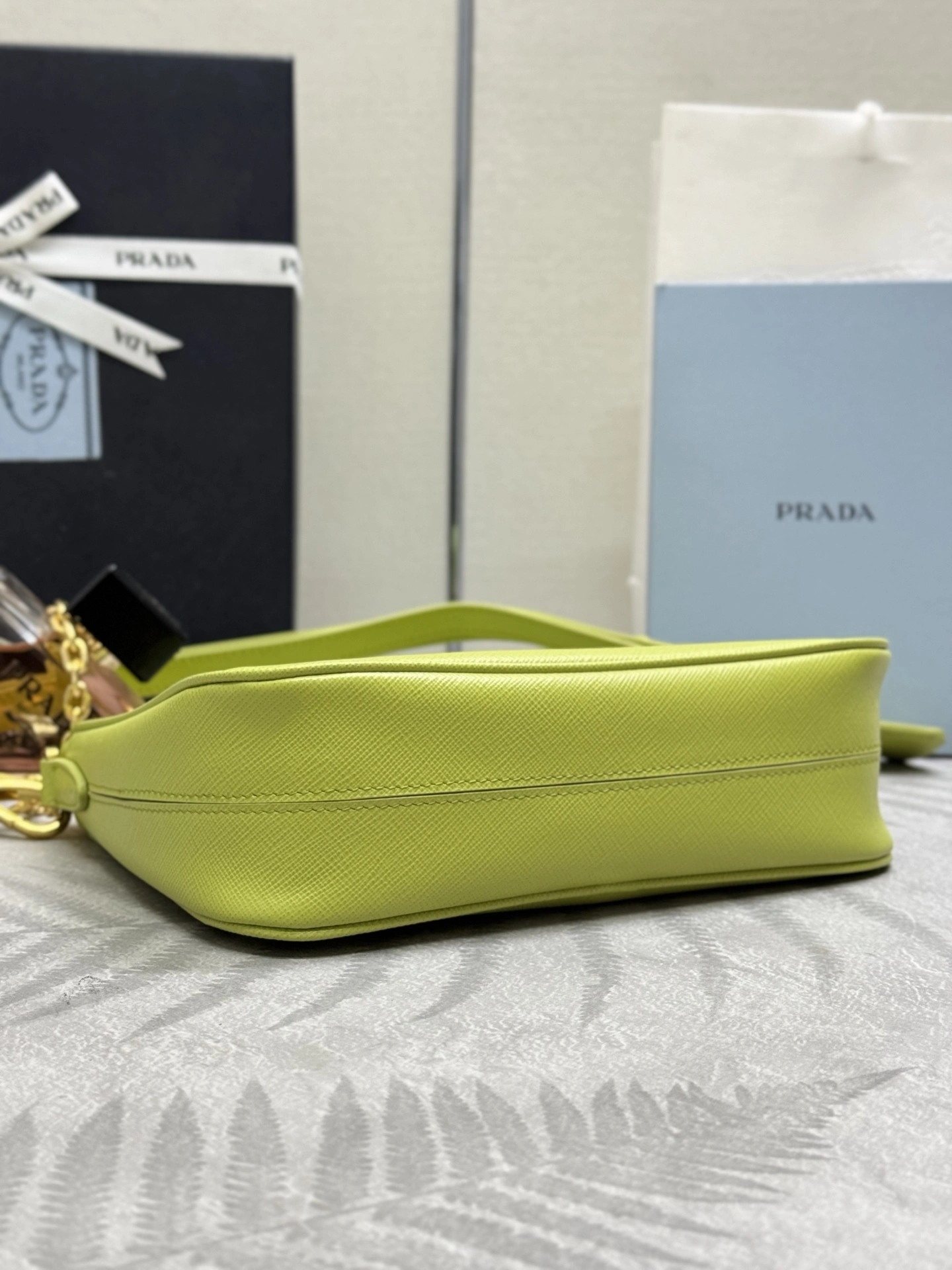 MOMO--Pr141 1BA463-1BC204_NZV_F0S1V high quality version item:E-B000K0632