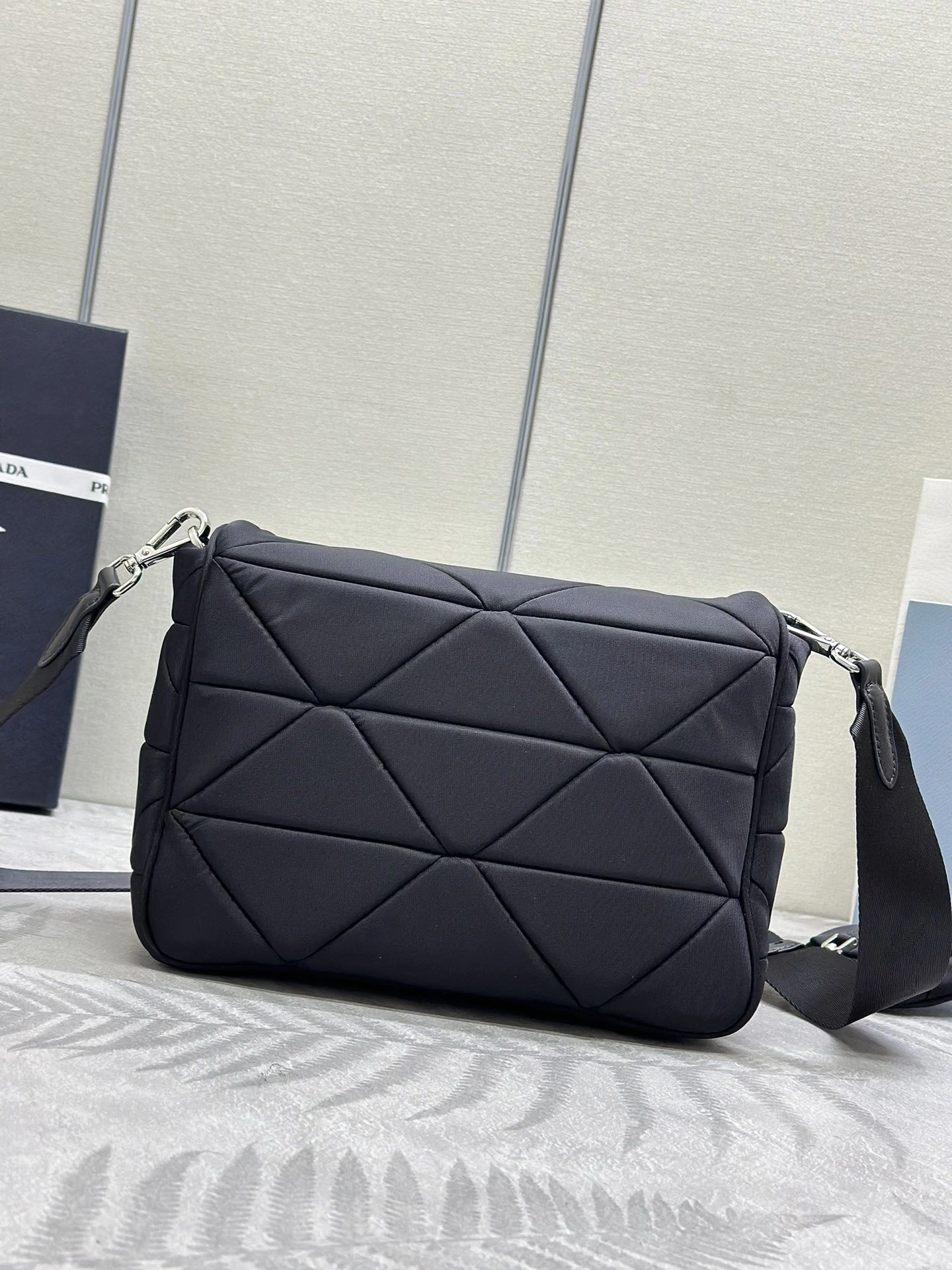 MOMO--Pr141 1BA463-1BD290-2DJN-F0002-V-O1O high quality version item:E-B000K0628