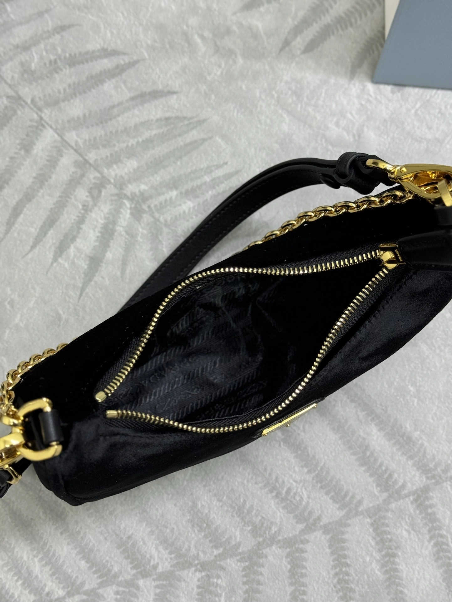 MOMO--Pr141 1BC204-2C7Q-F0002 high quality version Hobo item:E-B000K0644