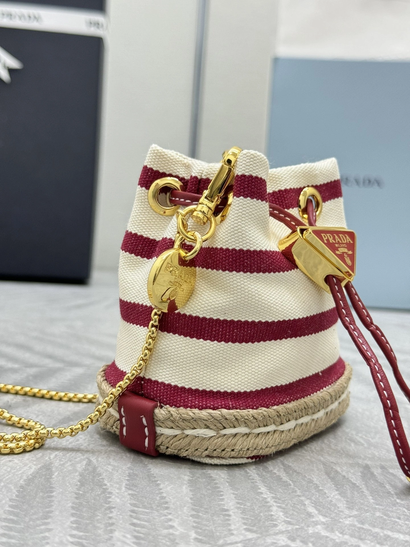 MOMO--Pr141 1NR16H_2HJN_F059I high quality version item:E-B000K0708