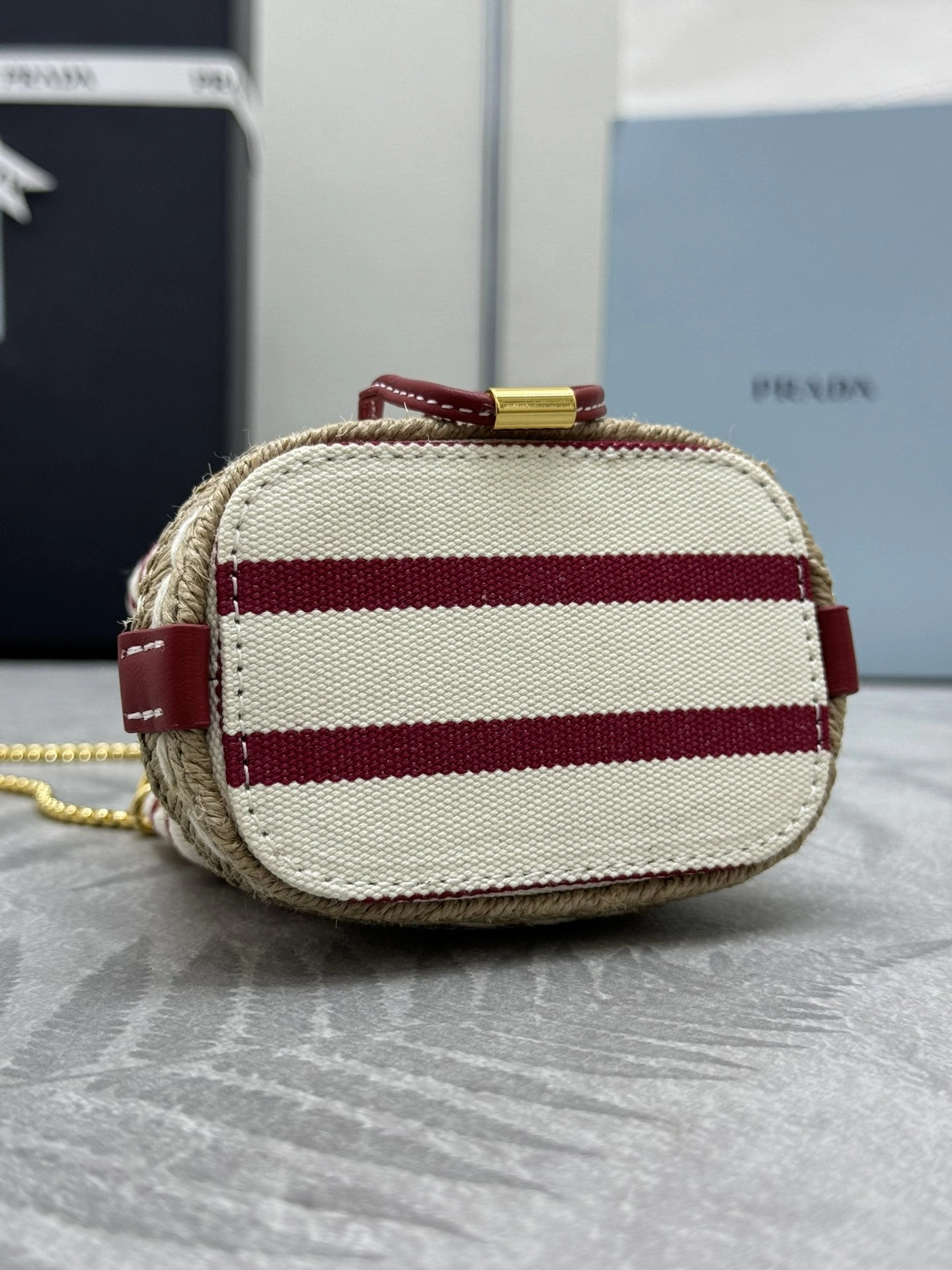 MOMO--Pr141 1NR16H_2HJN_F059I high quality version item:E-B000K0708