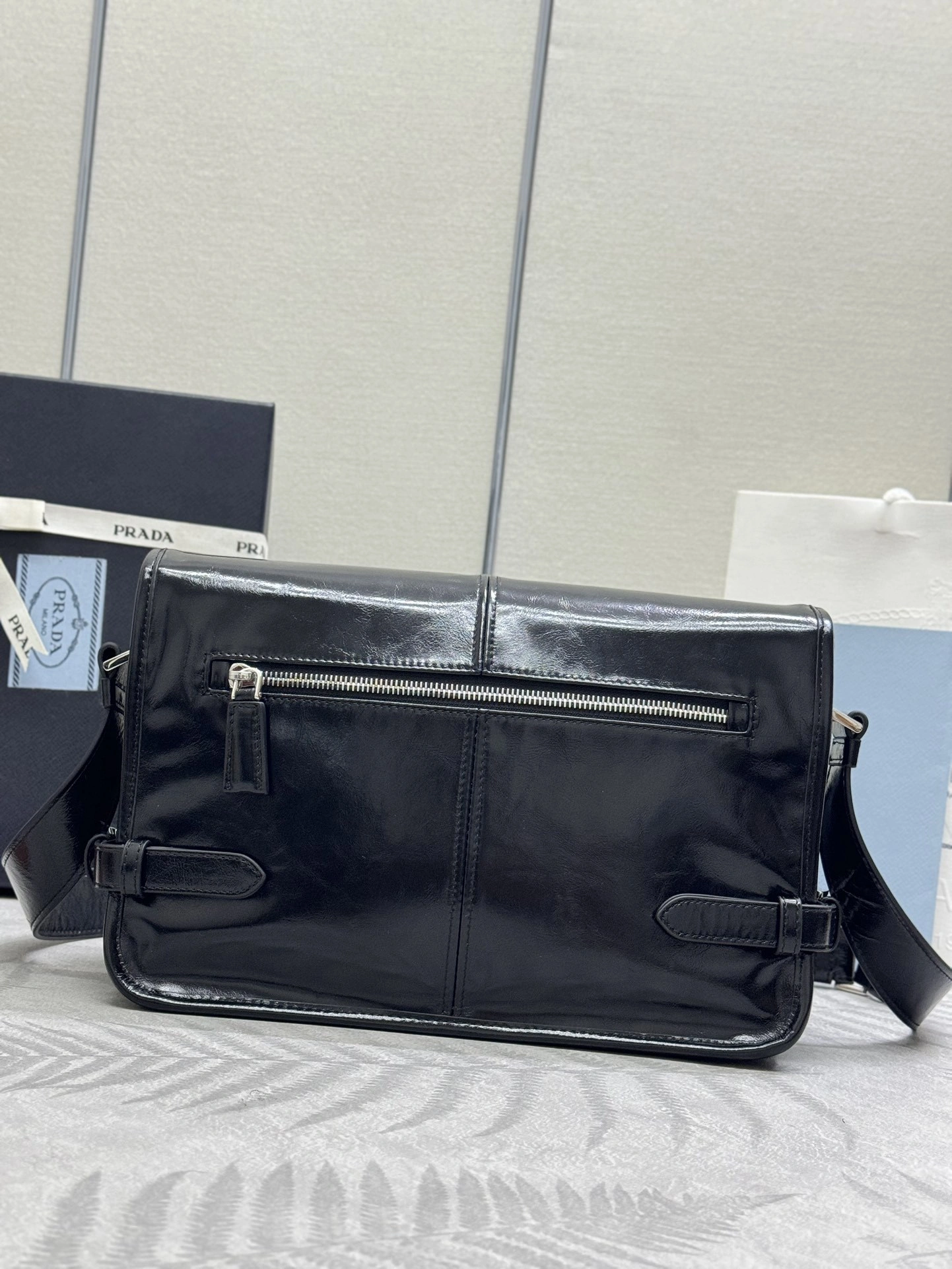 MOMO--Pr141 2VD073_2CYR_F0002 high quality version waxed skin item:E-B000K0706