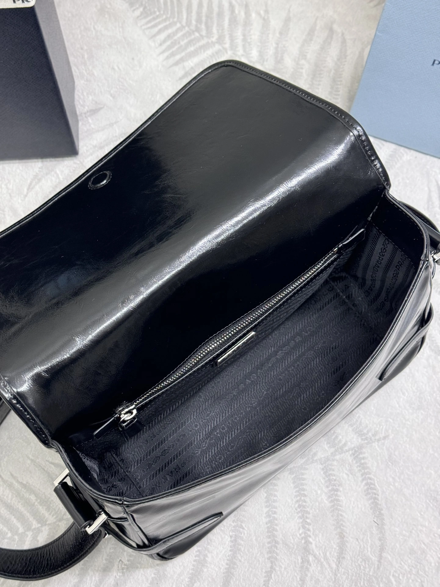 MOMO--Pr141 2VD073_2CYR_F0002 high quality version waxed skin item:E-B000K0706