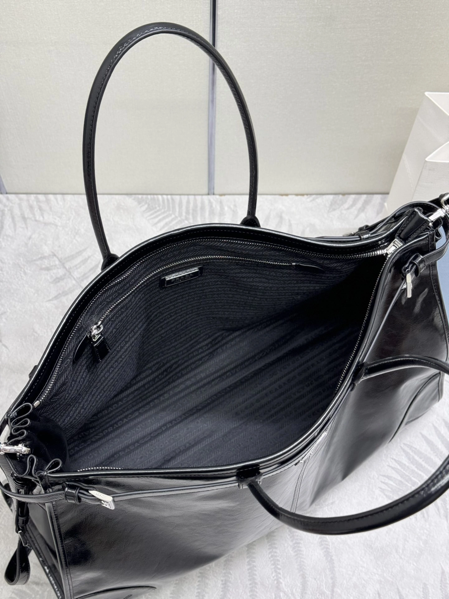 MOMO--Pr141 2VG128_2CYR_F0002 high quality version waxed skin item:E-B000K0705