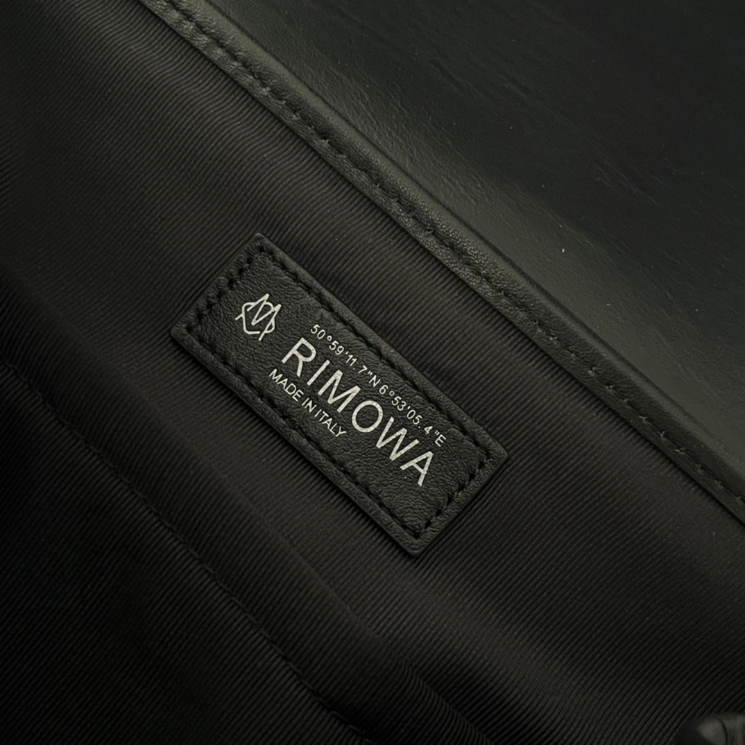 &MOMO--Ri7ow1 52500006 item:D-B000I0297T