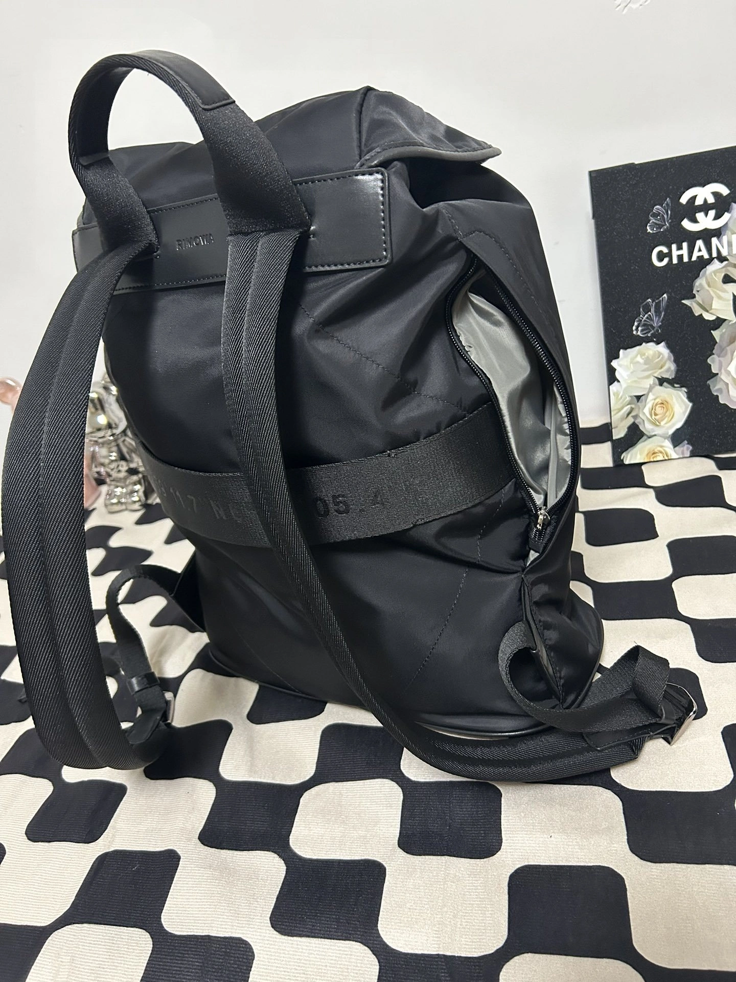 MOMO--Ri7ow1 52500036 high quality version item:E-B000J2348H