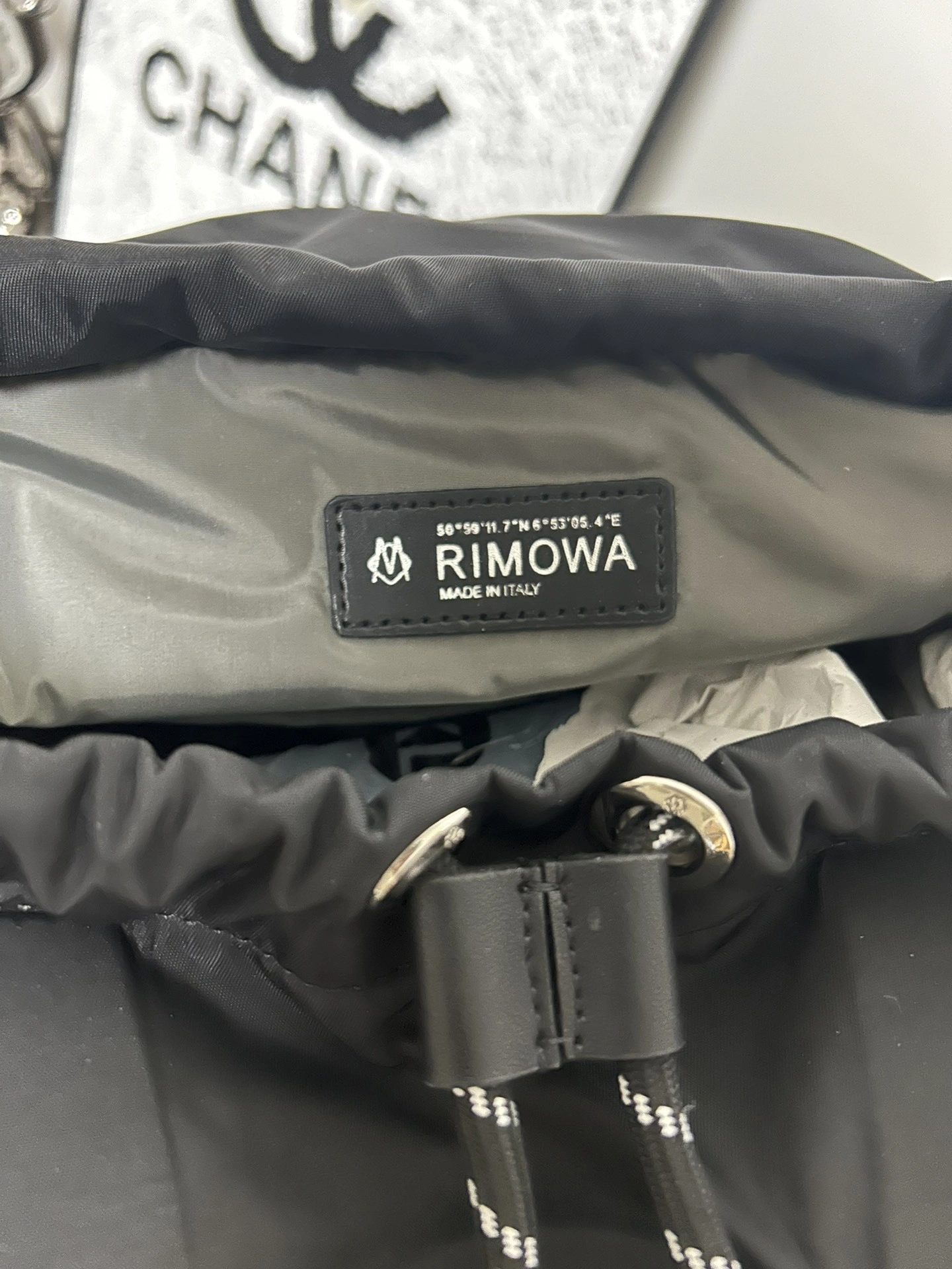 MOMO--Ri7ow1 52500036 high quality version item:E-B000J2348H