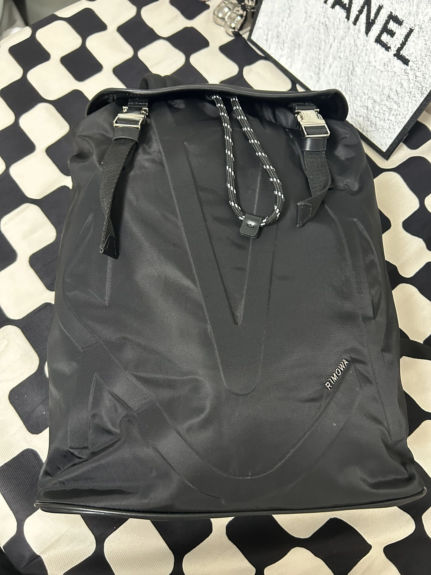 MOMO--Ri7ow1 52500036 high quality version item:E-B000J2348H