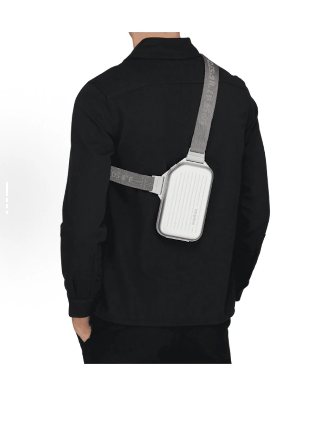 MOMO--Ri7ow1 99022000 high quality version item:E-B000J2352H