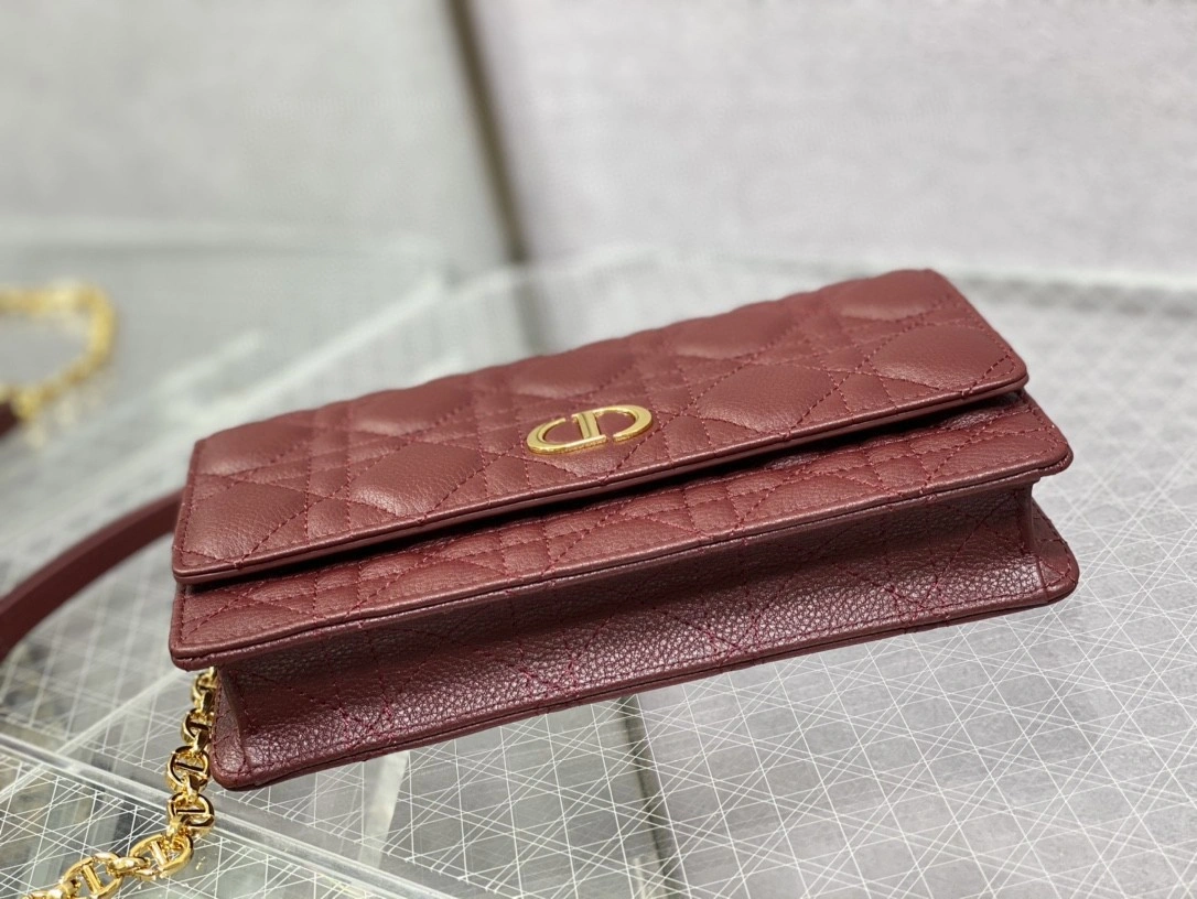 MOMO- S5091UWHC Caro Calfskin item : B-B271M1336