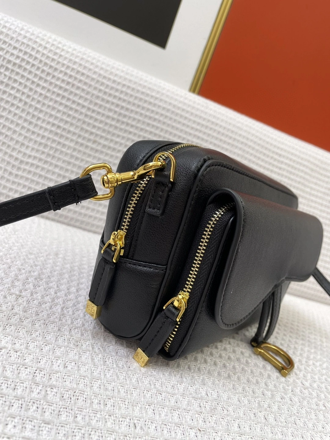 MOMO- S5668CCEH caro Calfskin item : B-B00M1422