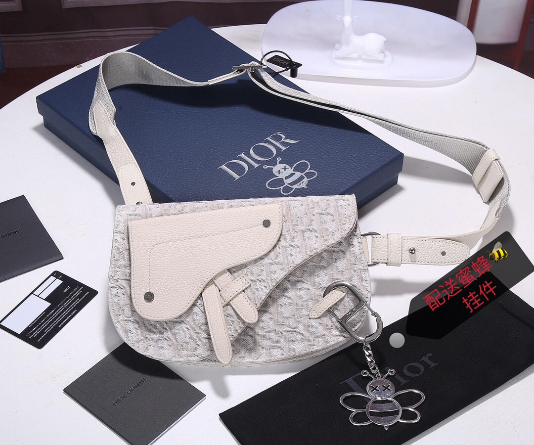 MOMO- SADDLE 1ADPO095YZY_H25E item:A-B063L2568