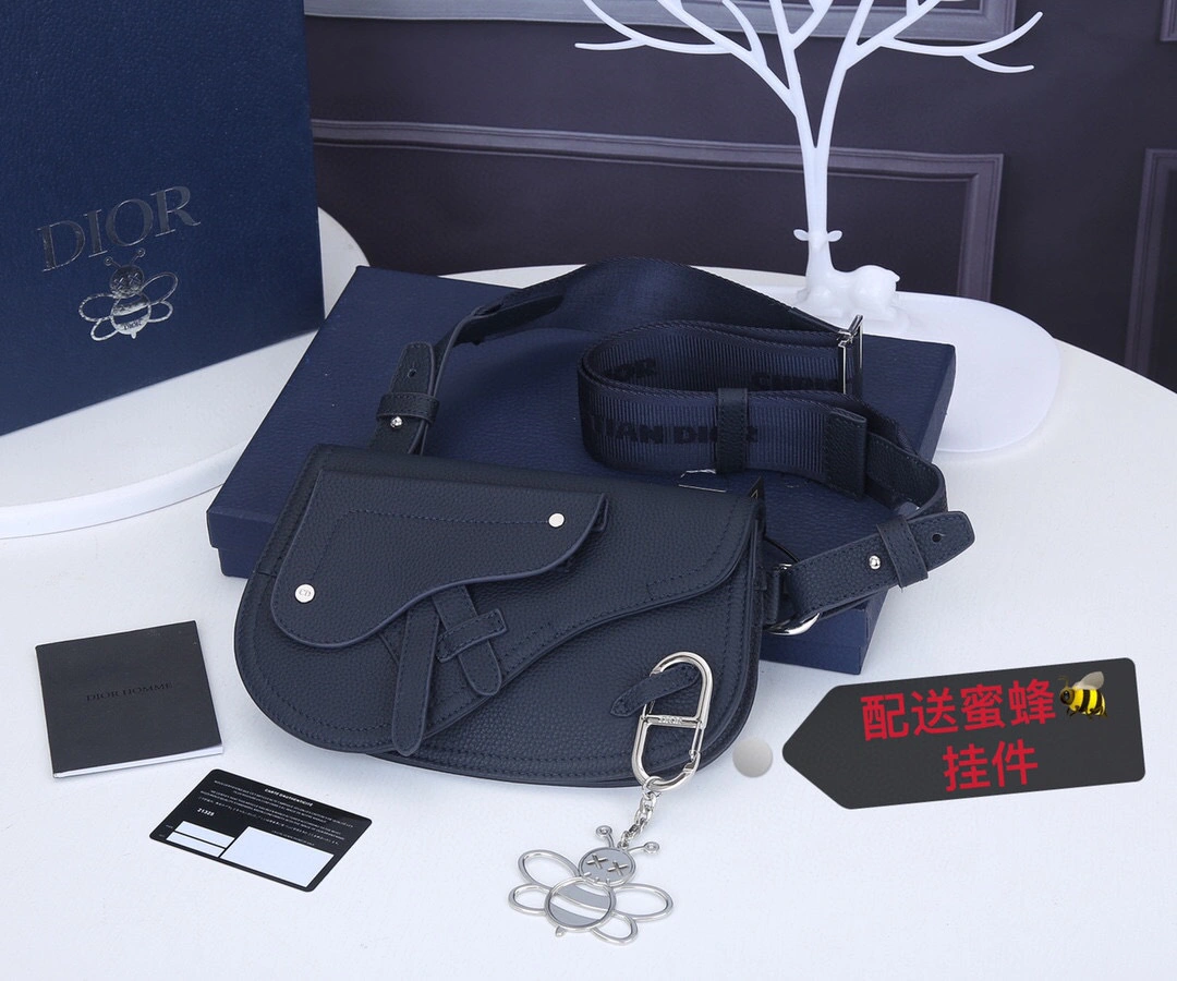 MOMO- SADDLE item:A-B063L2508