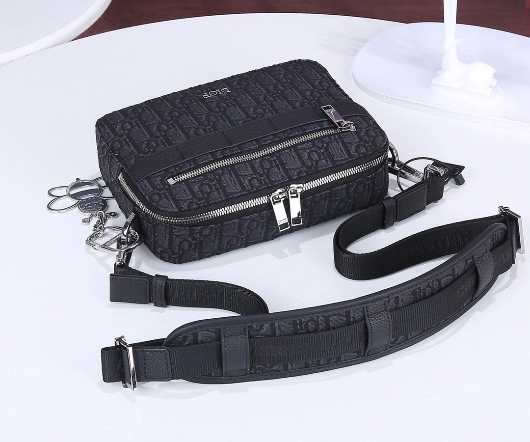 &MOMO- SAFARI item:A-B063L2521