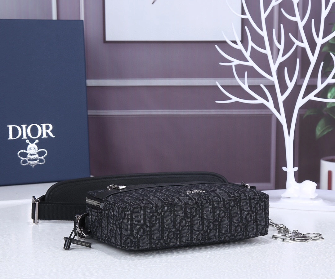 &MOMO- SAFARI item:A-B063L2521