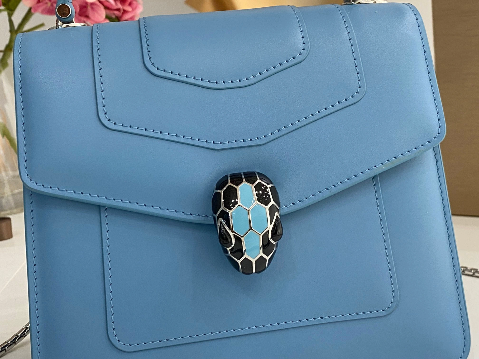 MOMO- SERPENTIFORDVER item：B-B063G1710C
