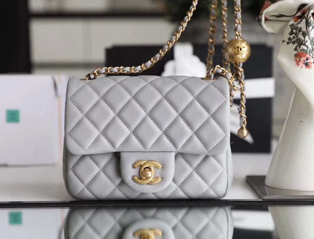 MOMO--Sheepskin item : 171B115D2020