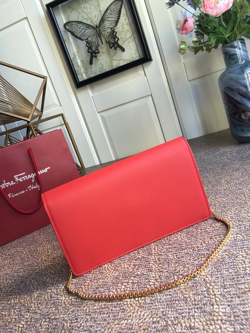 MOMO--Small Gancini CALF SKIN high quality version item : 007B00K2424