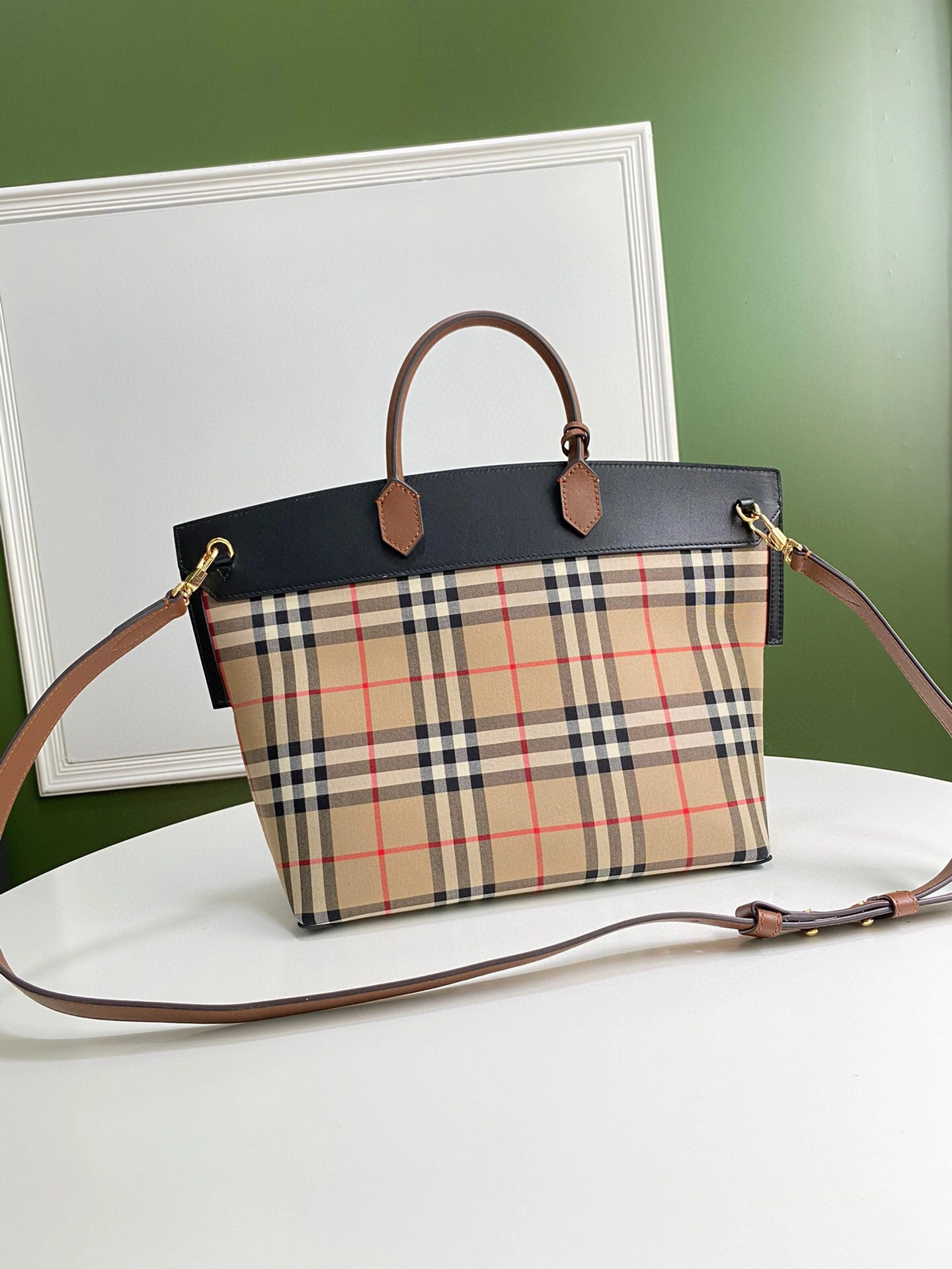 MOMO- Society 2colour item:B-B000B0902-2