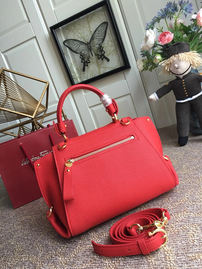 MOMO--Sofia Cowhide Gancio Sheepskin high quality version item : 007B00K2429