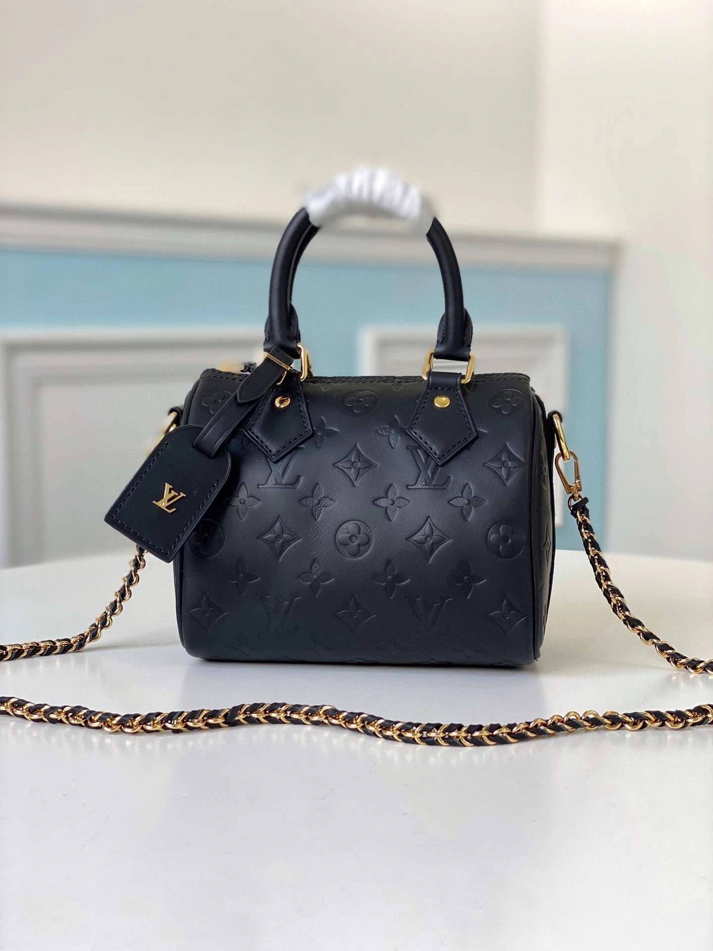 *MOMO- Speedy BB item : 106B00F0602