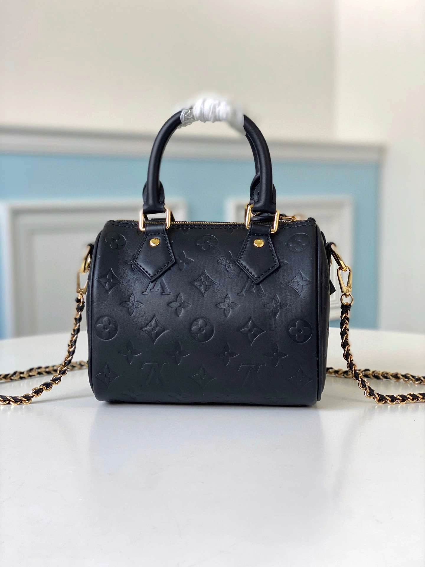 *MOMO- Speedy BB item : 106B00F0602