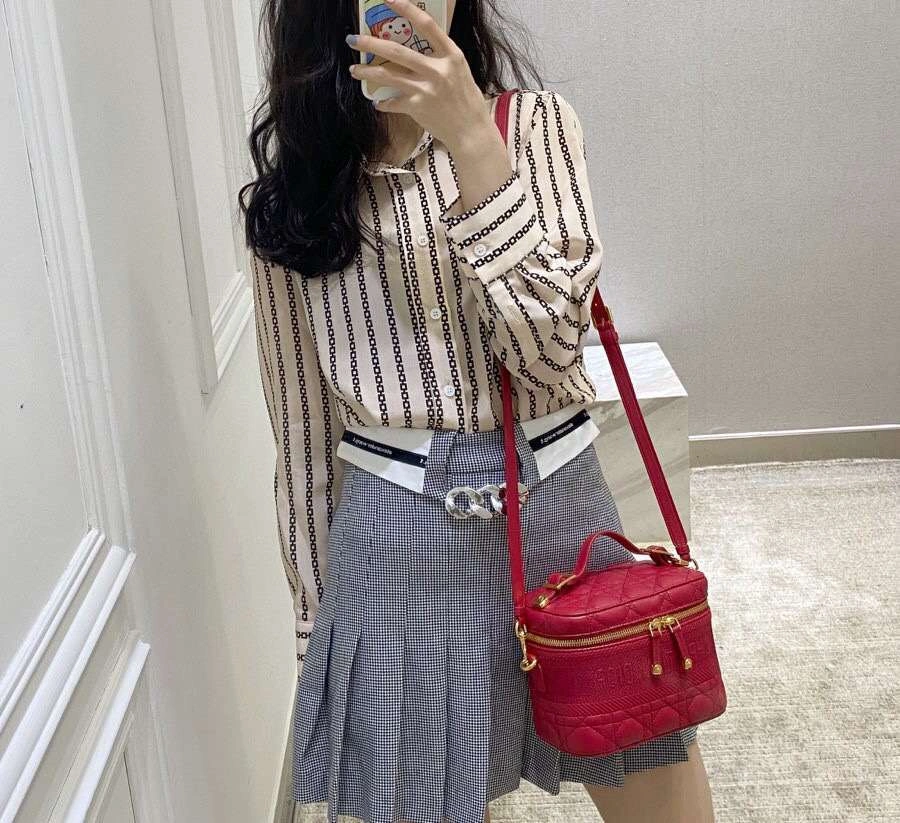 MOMO--TRAVEL Multiple colors Sheepskin item : M173B118C0702-2