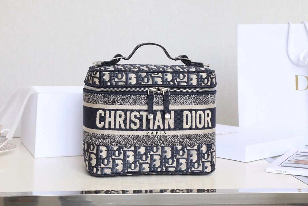 MOMO--TRAVEL Multiple colors ，item : M173B98C0703-2