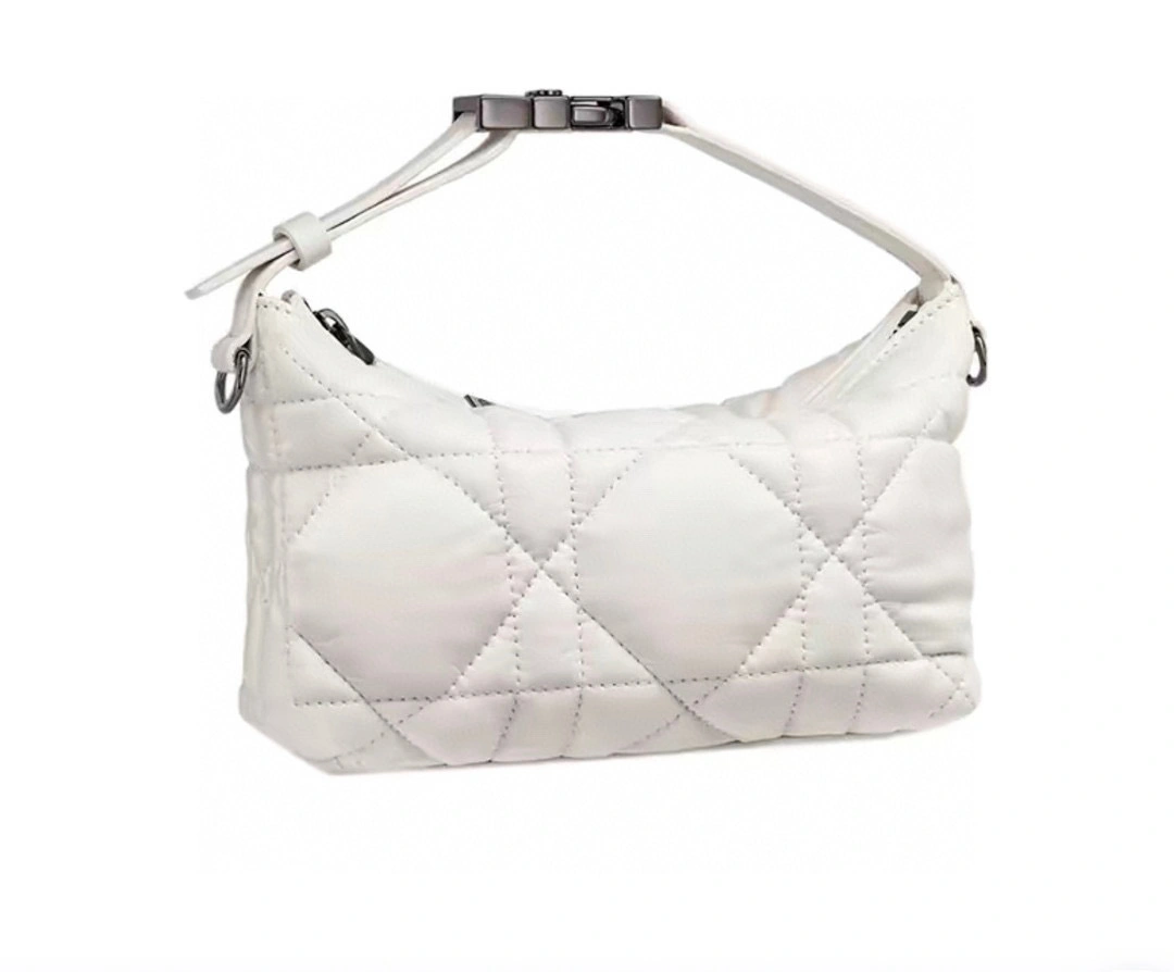 MOMO- Travel Nomad S5553BMIG-M030 item:B-B063J1321