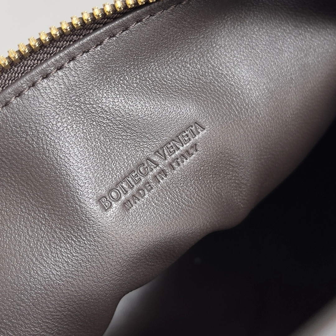 MOMO--V595t1 754443V3IV12132 high quality version sheepskin item:D-B225I0934