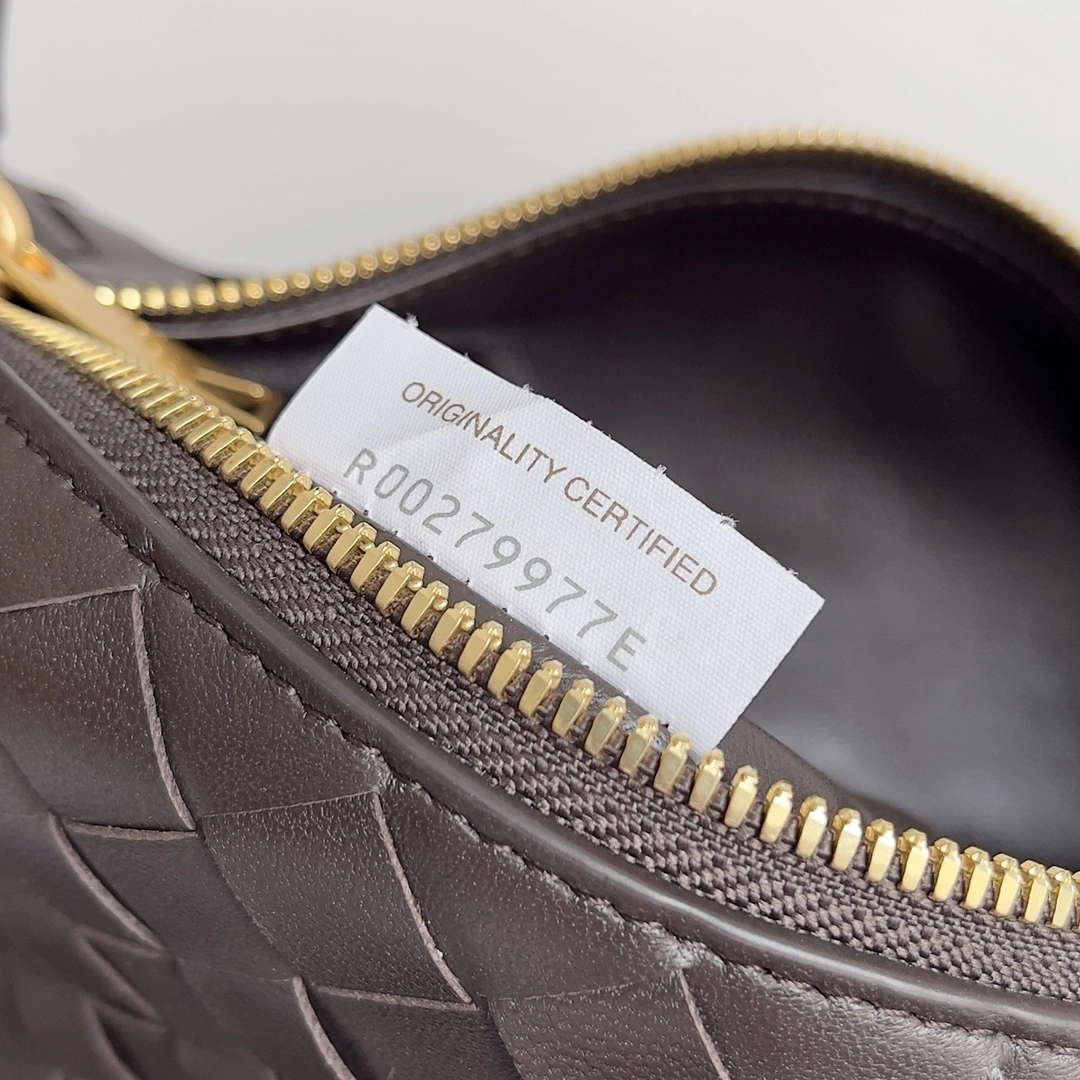 MOMO--V595t1 754443V3IV12132 high quality version sheepskin item:D-B225I0934