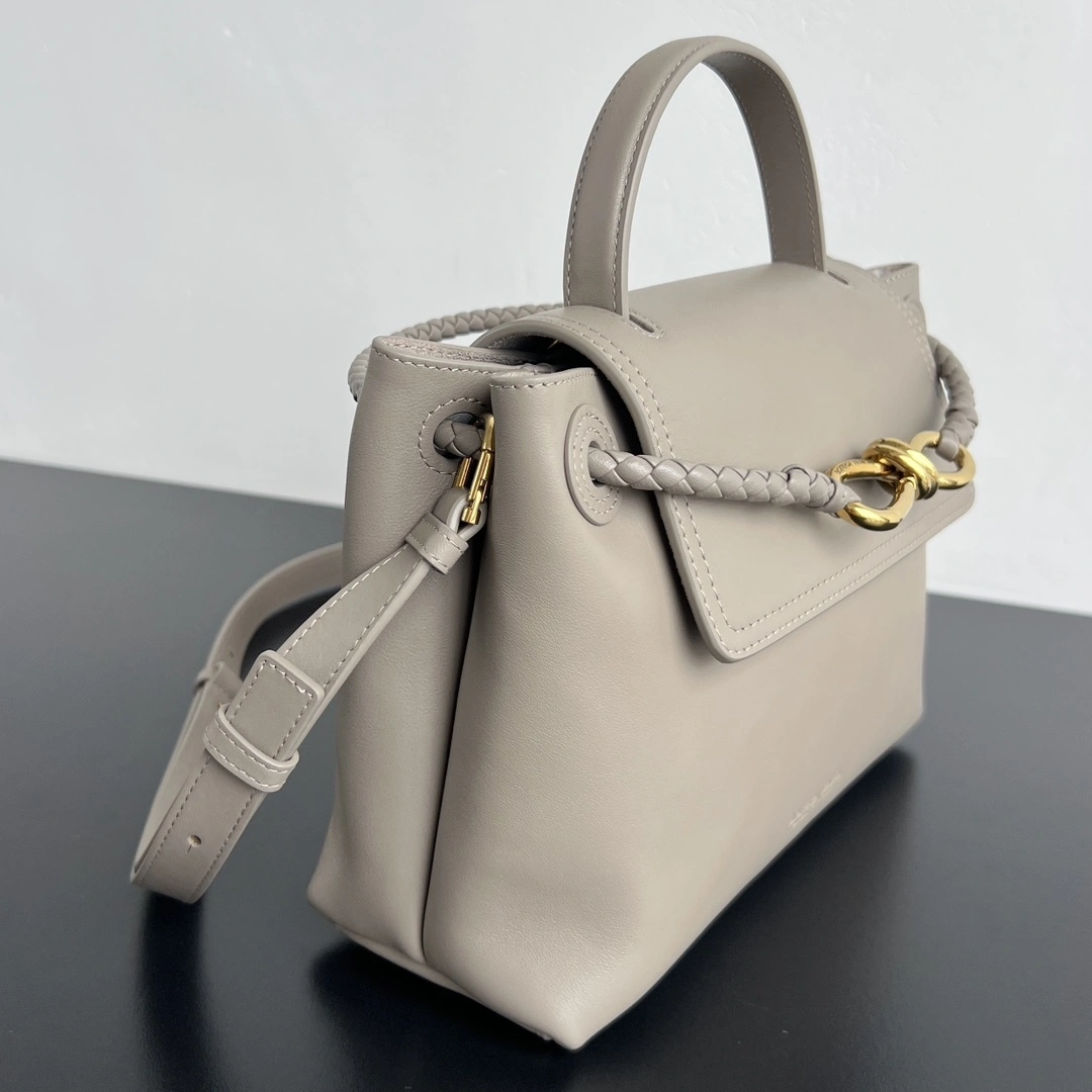 MOMO--V595t1 835835V4O922819 high quality version Ciao Calfskin item:F-B664B0274
