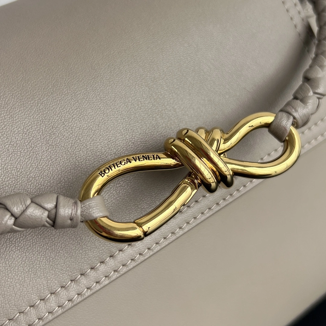 MOMO--V595t1 835835V4O922819 high quality version Ciao Calfskin item:F-B664B0274
