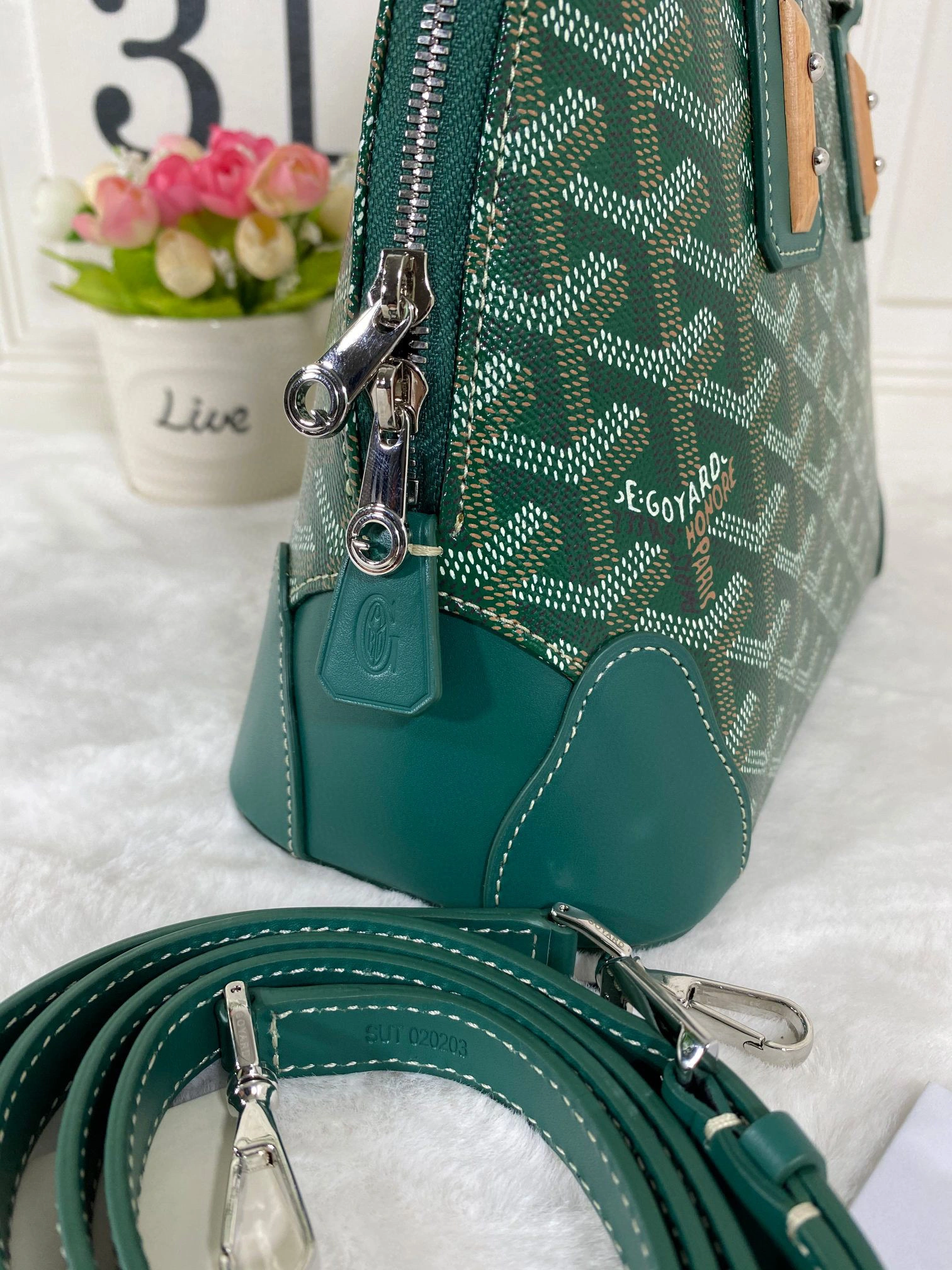 MOMO- VENDOSMINTY09CL09P item：B-B063F2633C