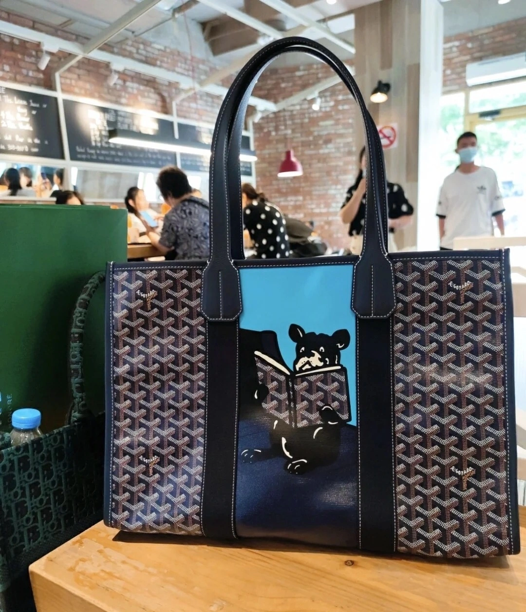 MOMO--Villette high quality version item :007B00L0801-2