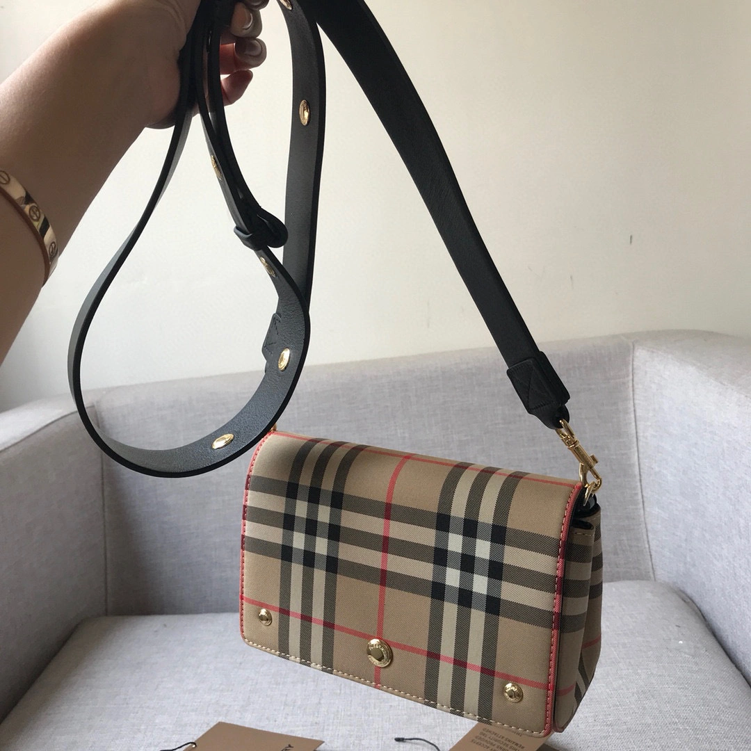 MOMO- Vintage item : A-B278L0105