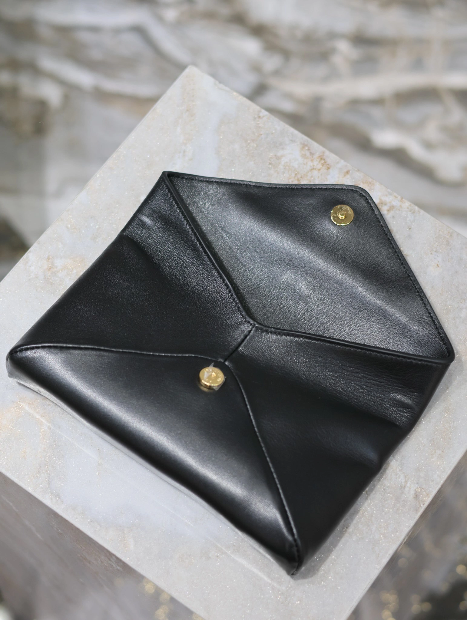 MOMO- Yv5s 764931-AACX7-1000 high quality version sheepskin item:E-B225I0538