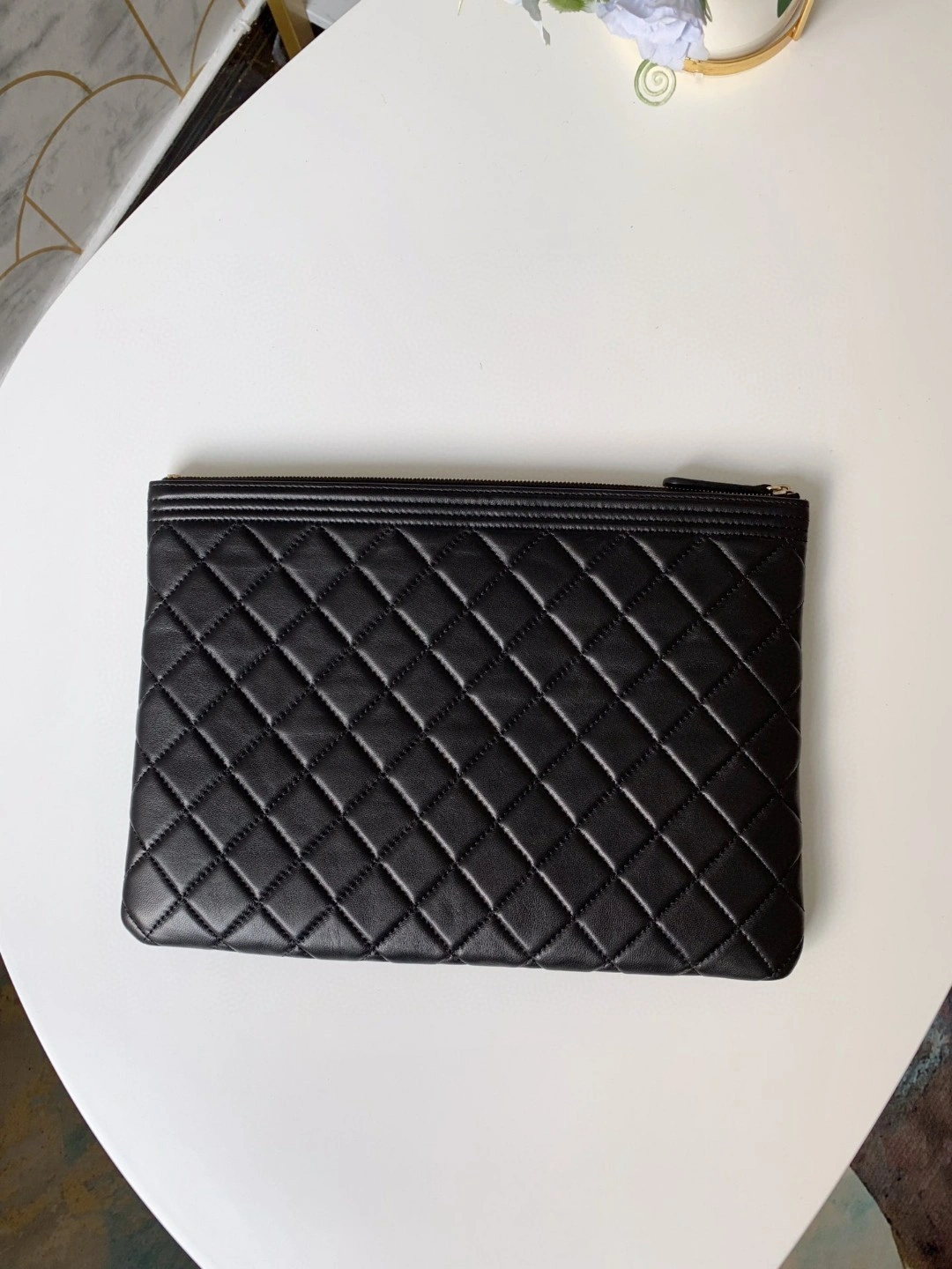 MOMO- a84406 sheephide item : B-B063M2821
