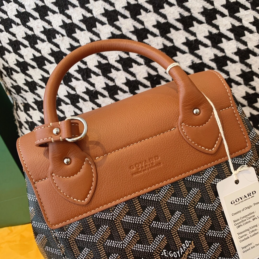 MOMO--alpin mini high quality version item : 007B00L0818