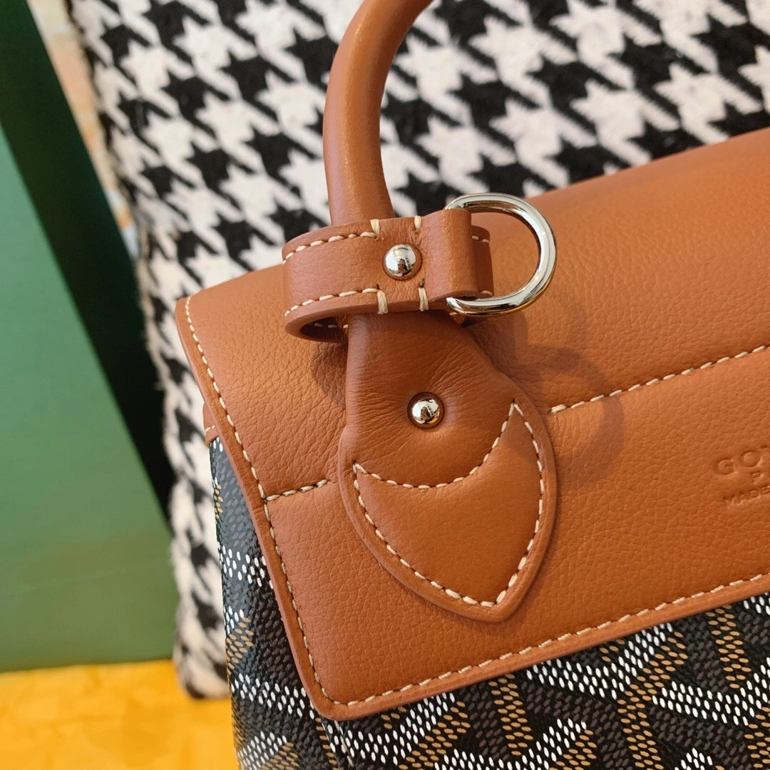 MOMO--alpin mini high quality version item : 007B00L0818