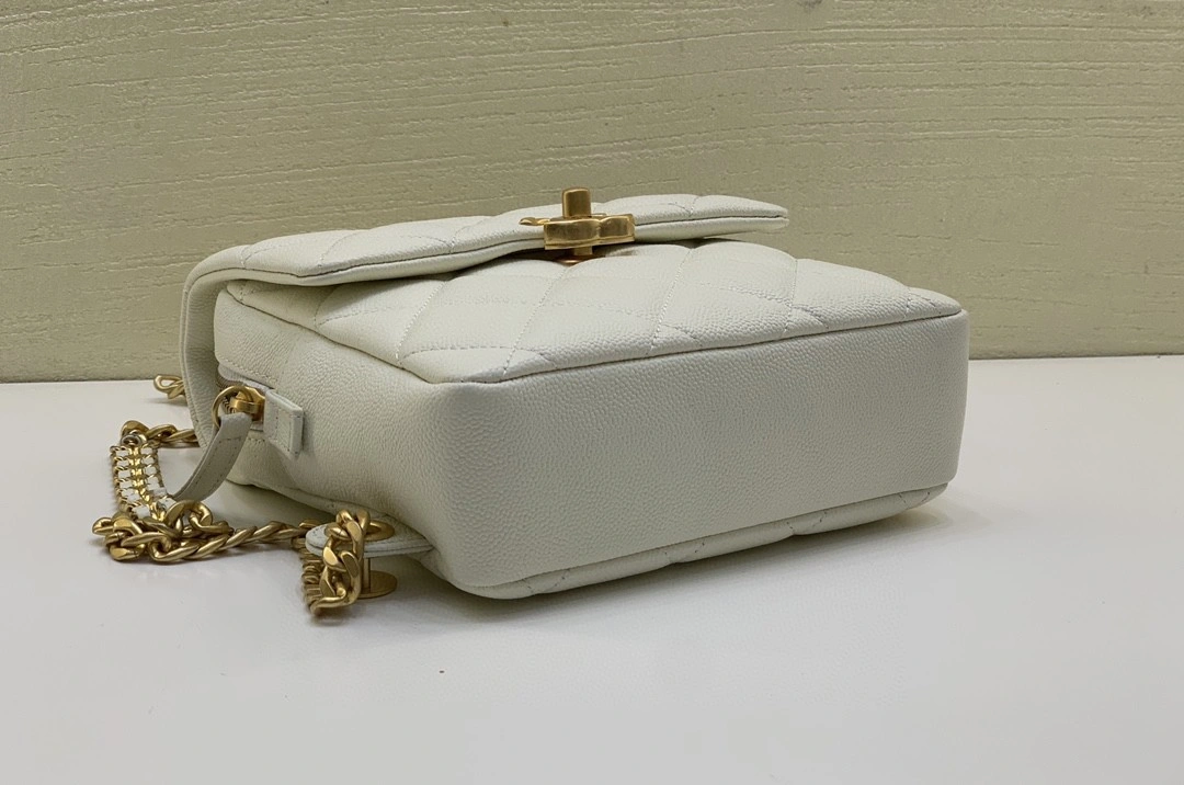 MOMO- as3108 Calfskin item : B-B000C1322