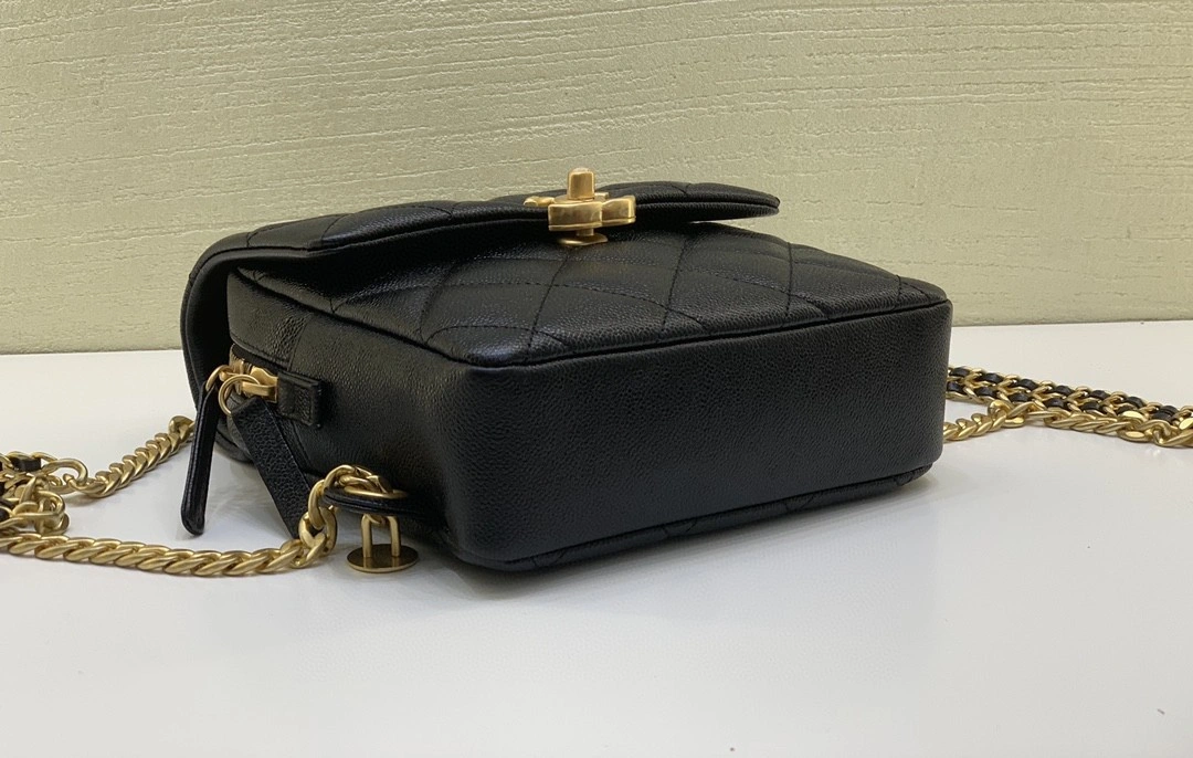 MOMO- as3108 Calfskin item : B-B000C1323