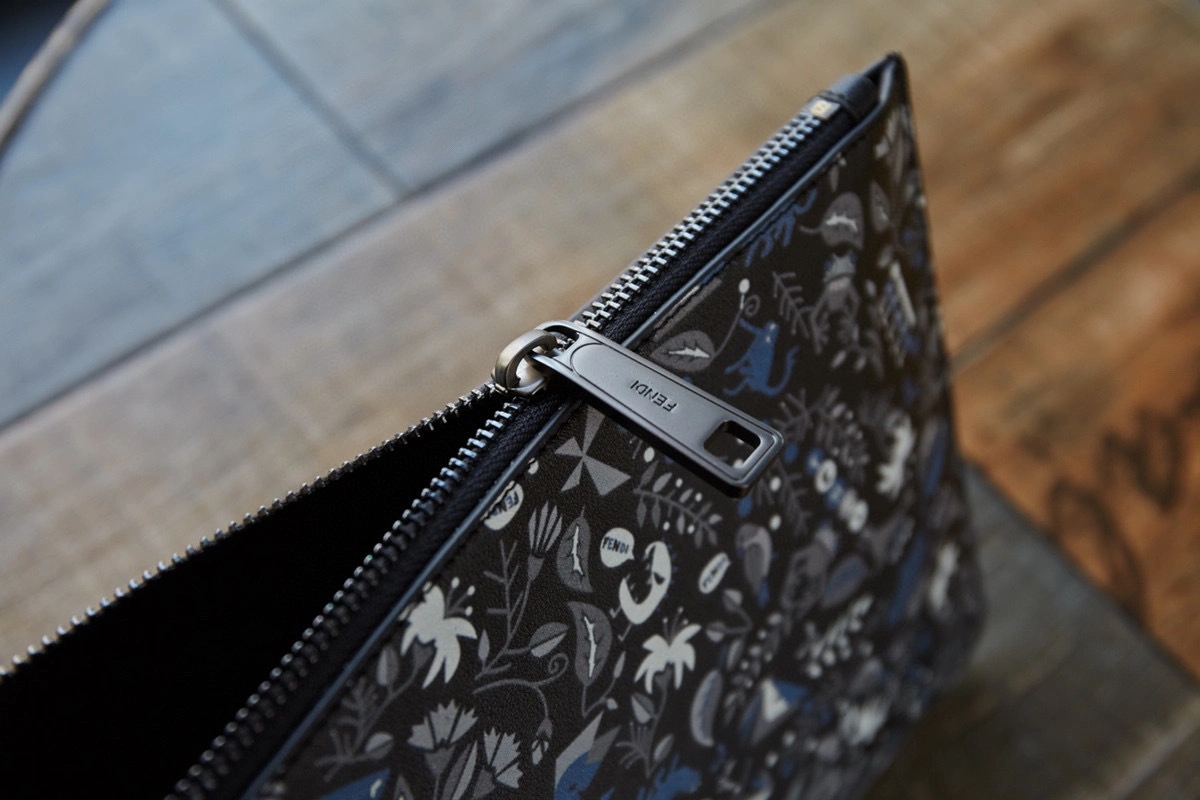 MOMO- calfskin item：B-B063G1305C