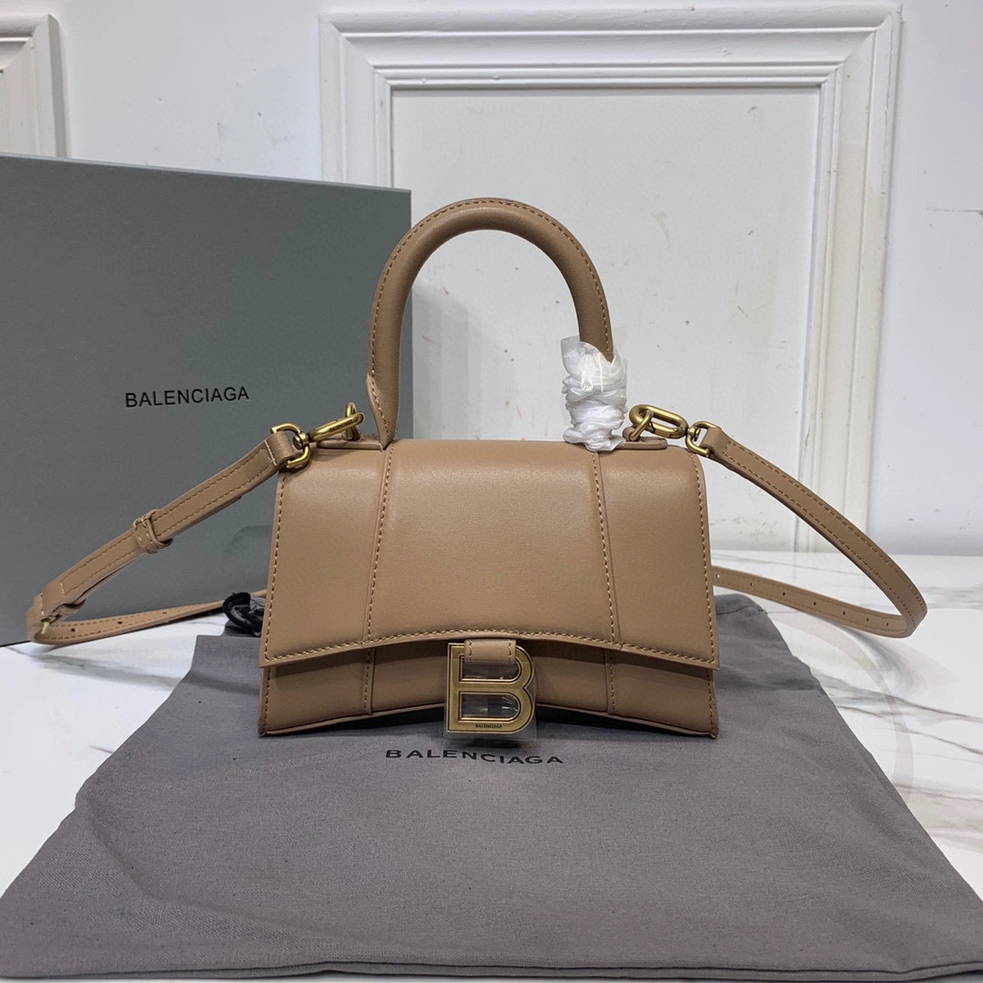 MOMO--cowhide 8896 high quality version item : 202B65K2651-4