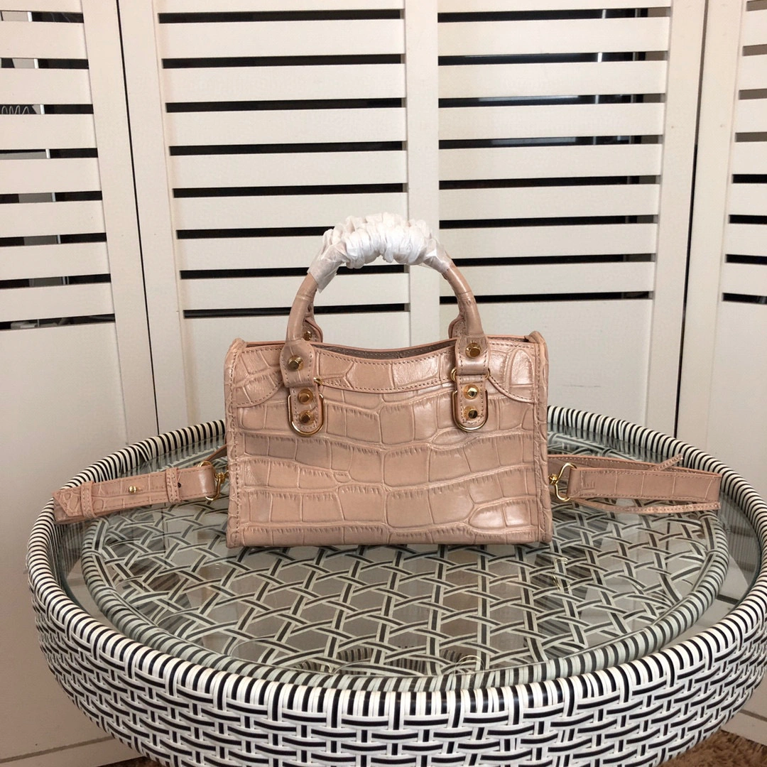 MOMO--cowhide high quality version item : 063B70K2638-4