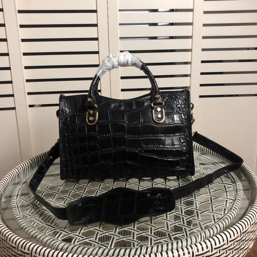 MOMO--cowhide high quality version item : 063B70K2638-4