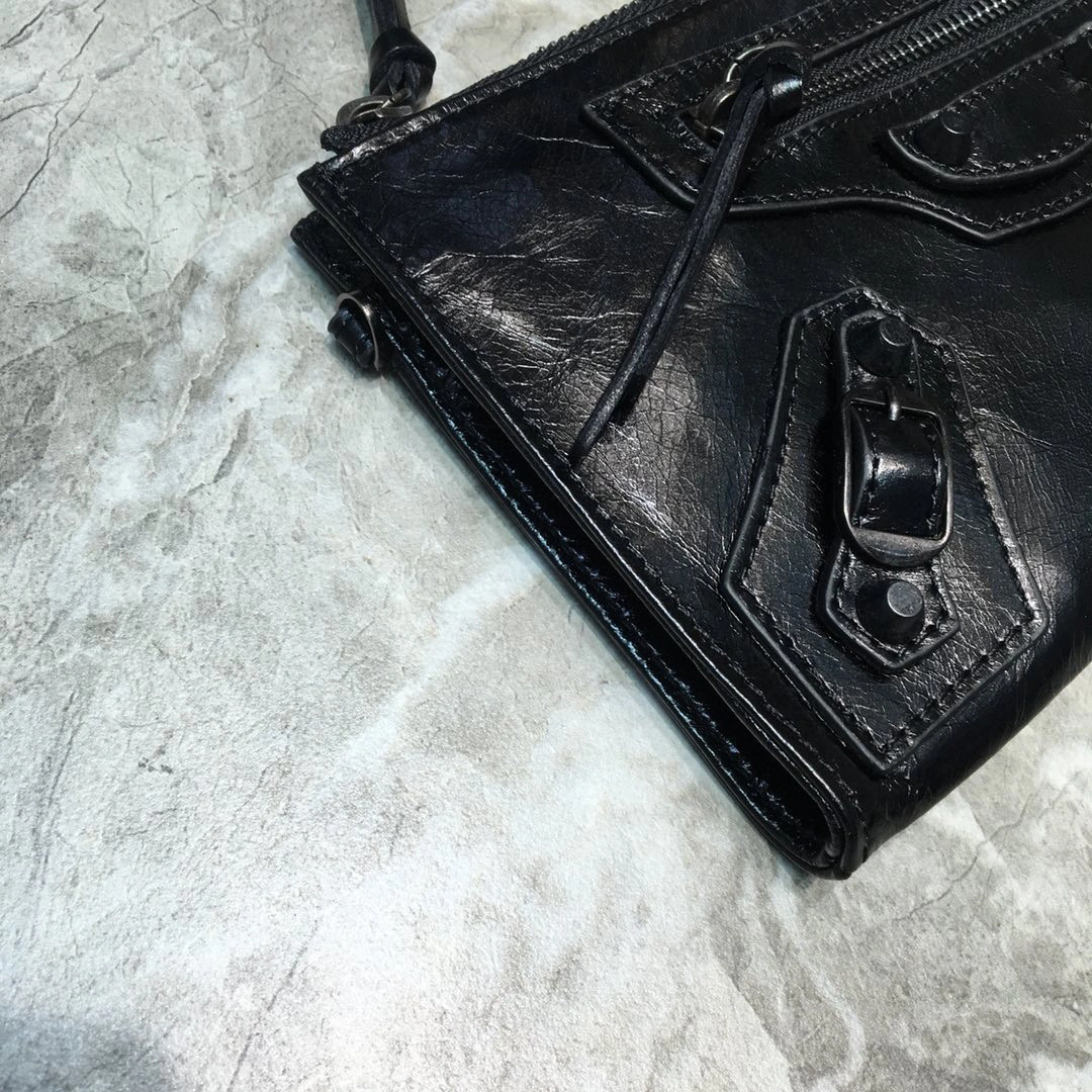 MOMO--cowhide high quality version item : 202B45K2712
