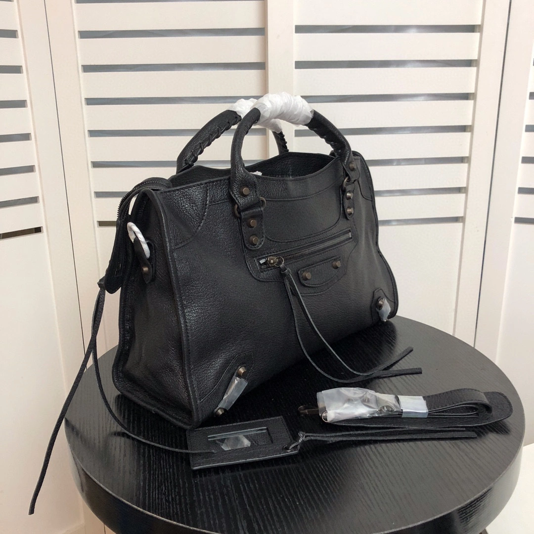 MOMO--goatskin high quality version item : 063B60K2635