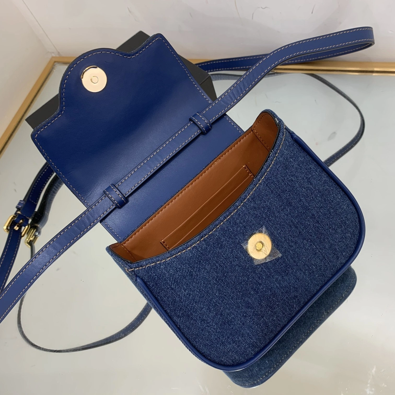 MOMO- high quality version 1003016-1A04287-1UC7V 2022 item：C-B063C0707C
