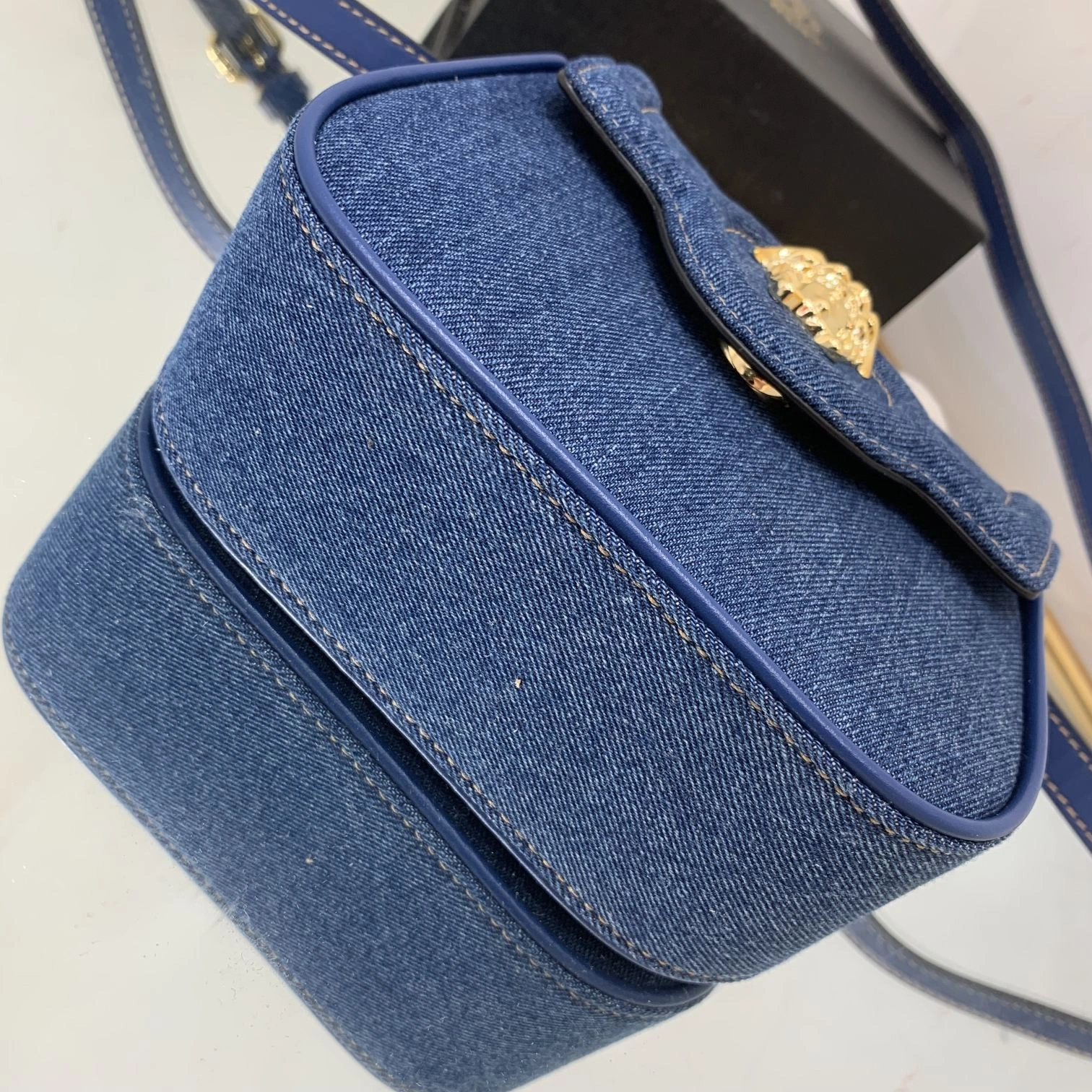 MOMO- high quality version 1003016-1A04287-1UC7V 2022 item：C-B063C0707C